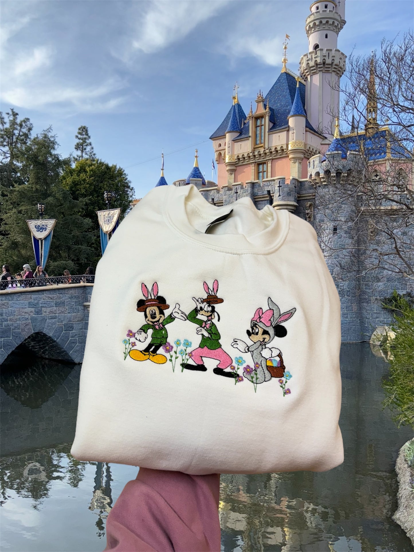 Mickey and Friends Easter